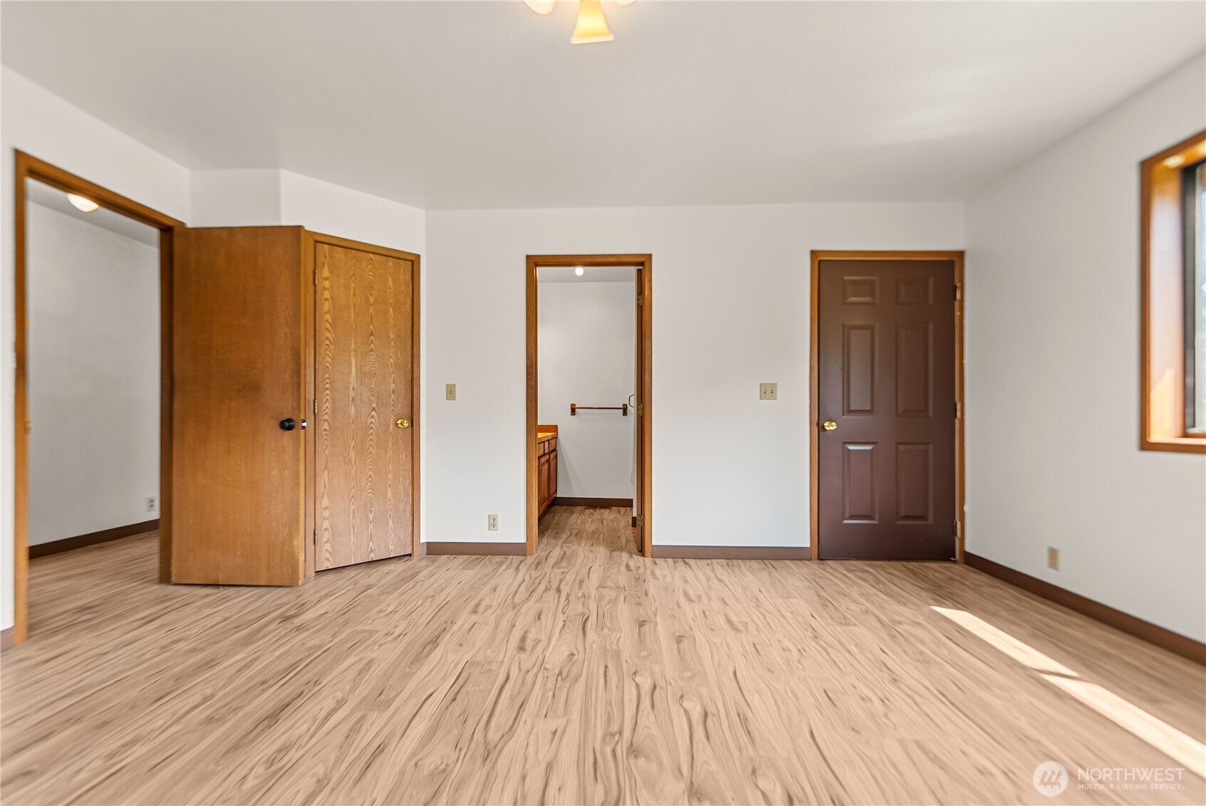 905 Schulz Lane Property Photo 24