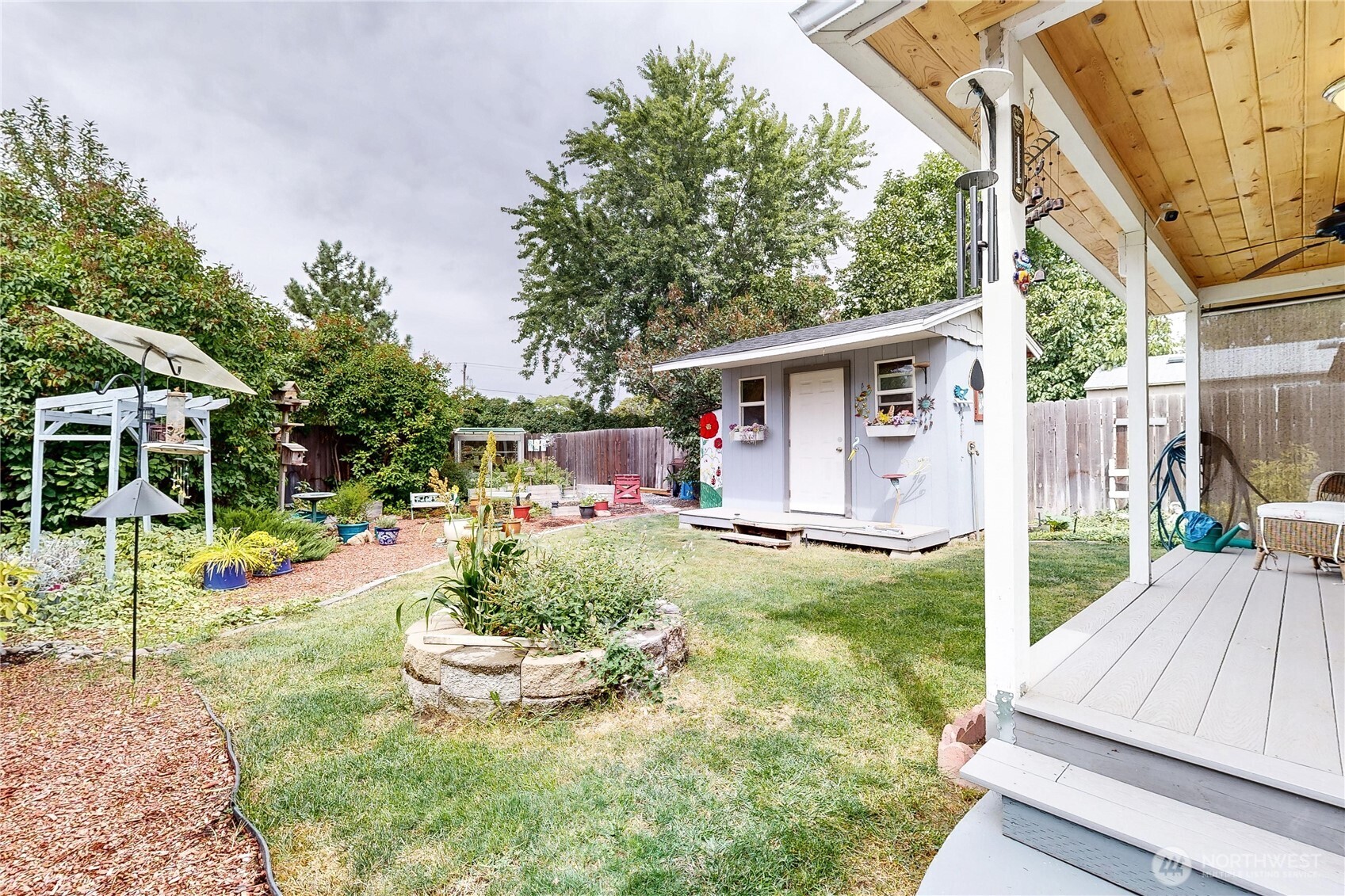 1439 Francis Avenue Property Photo 24