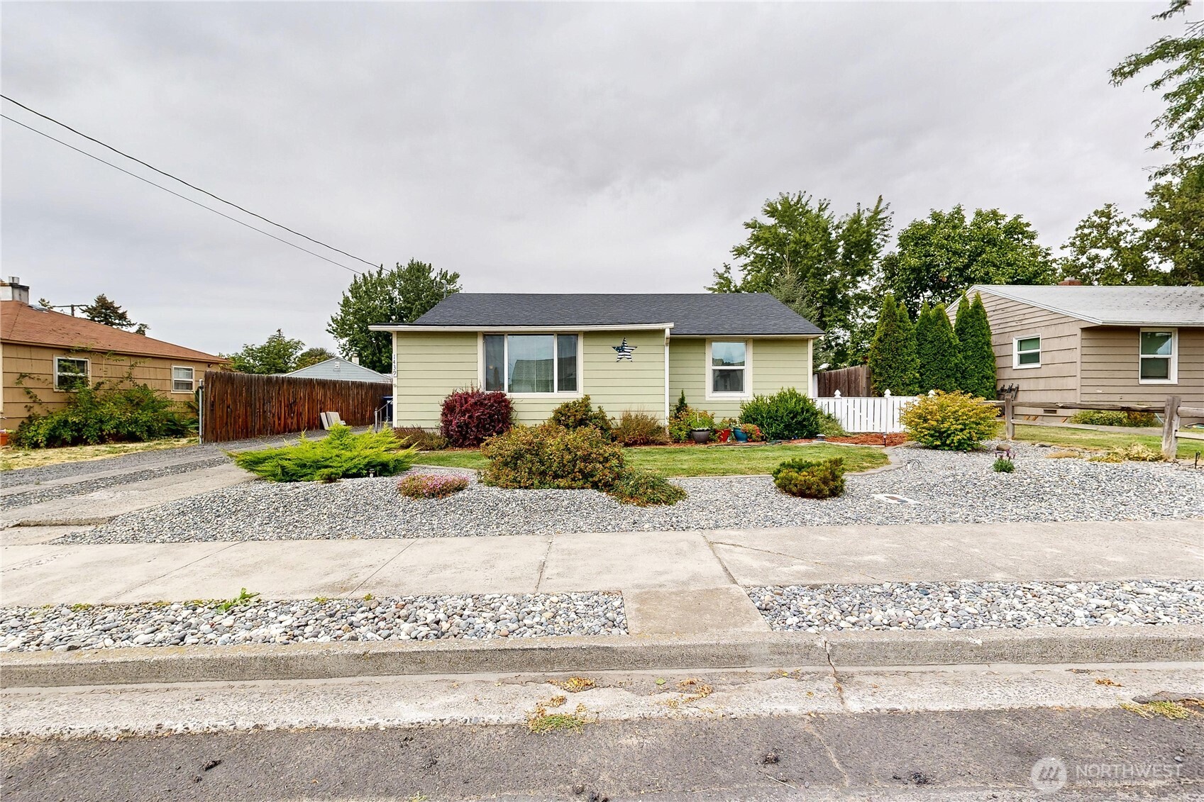 1439 Francis Avenue Property Photo 35