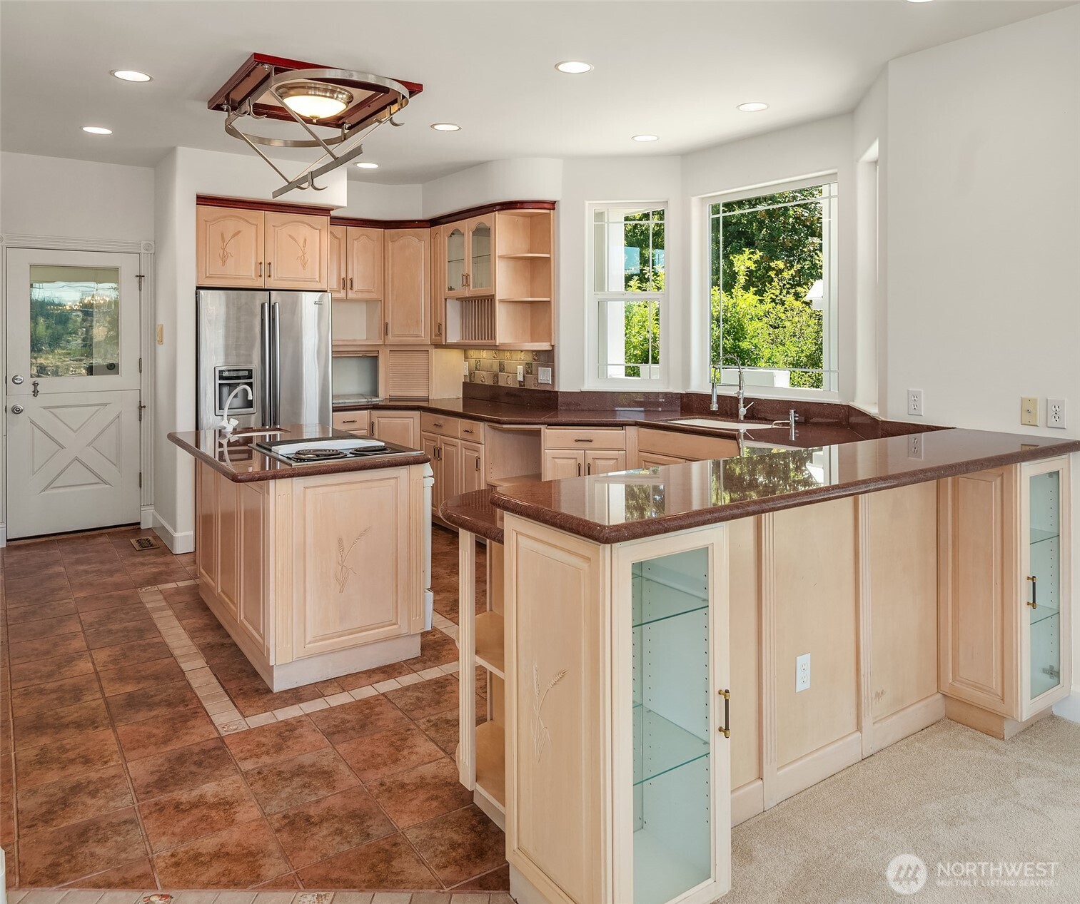 457 E Victor Road Property Photo 11