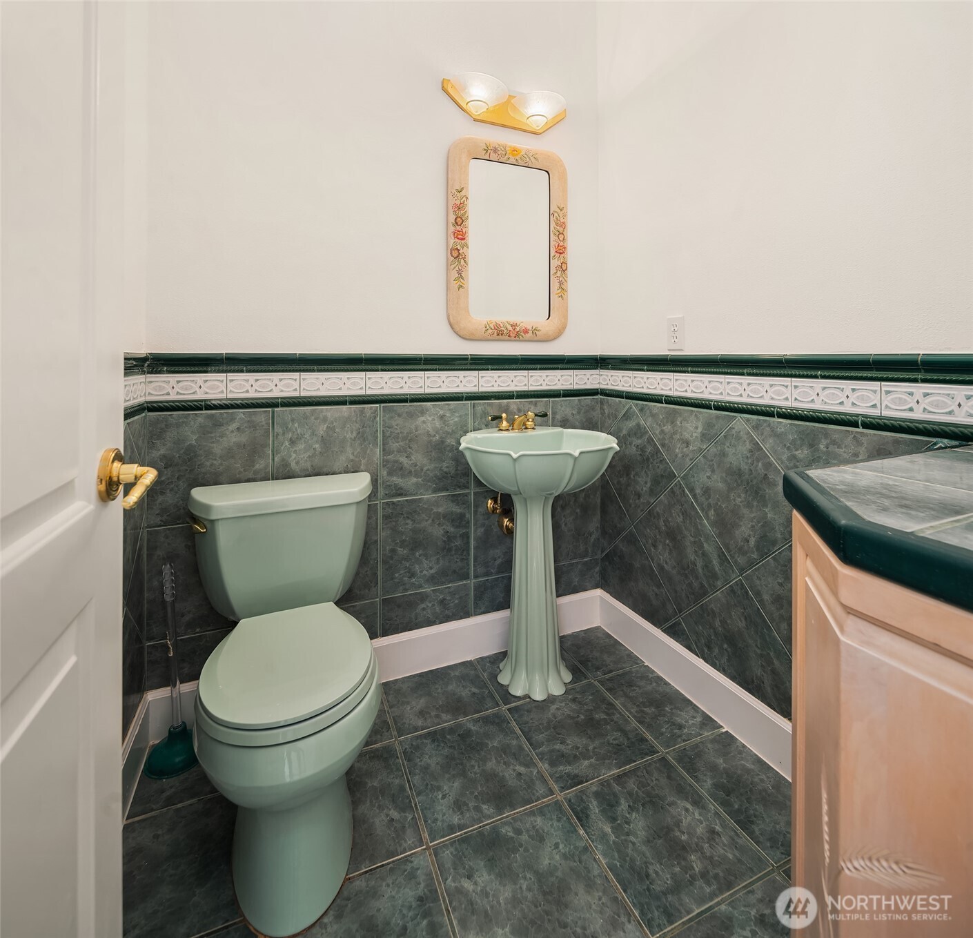 457 E Victor Road Property Photo 13