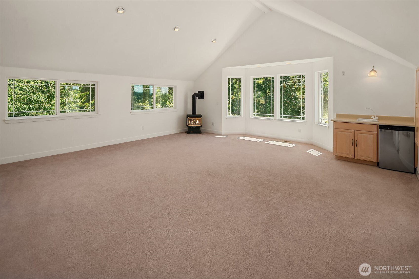 457 E Victor Road Property Photo 18
