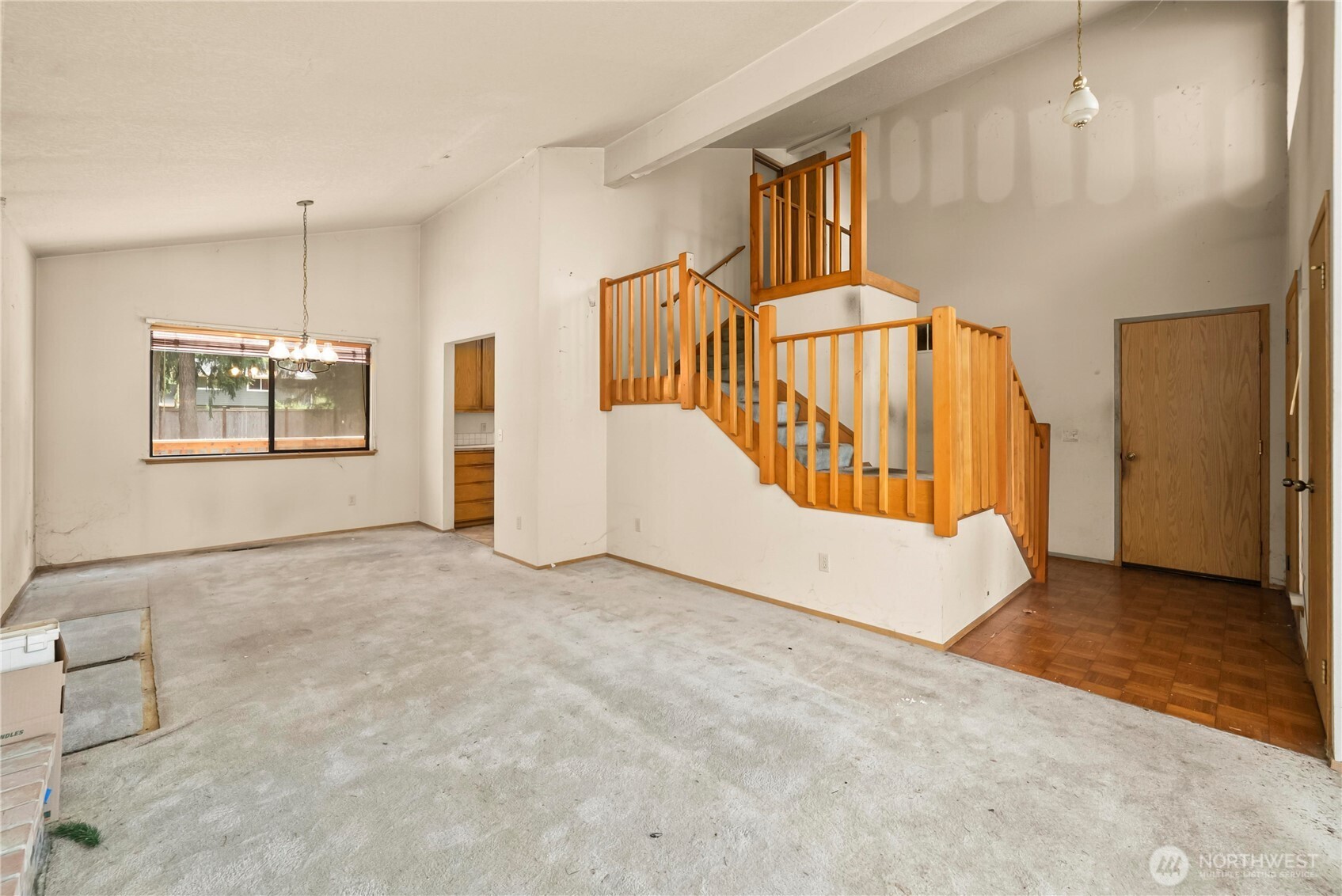 16521 92nd Avenue Property Photo 6