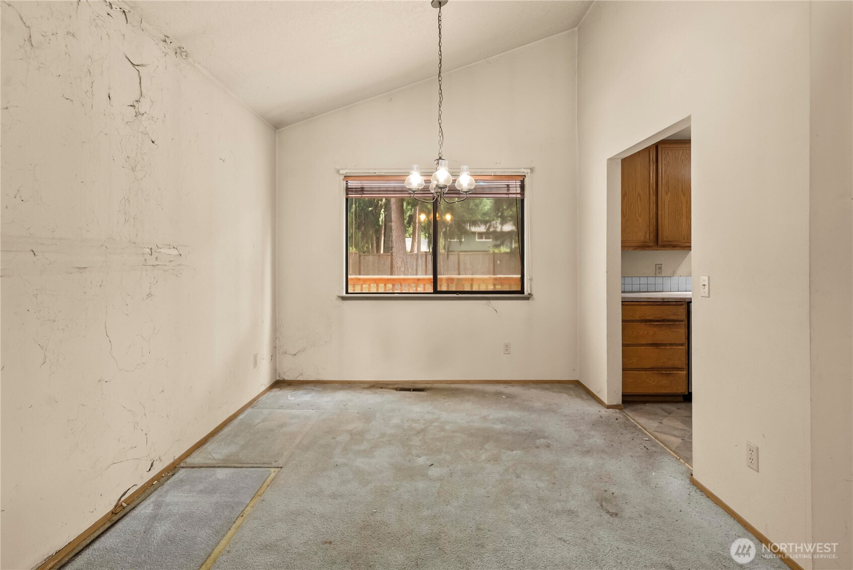 16521 92nd Avenue Property Photo 7