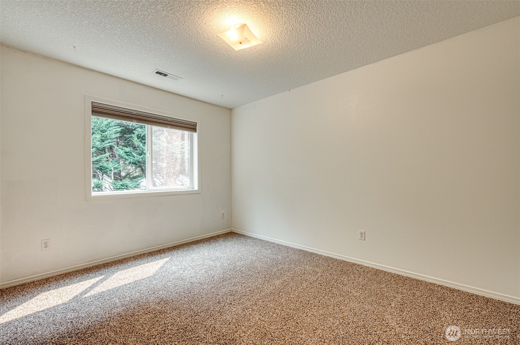 196 Raspberry Lane Property Photo 31