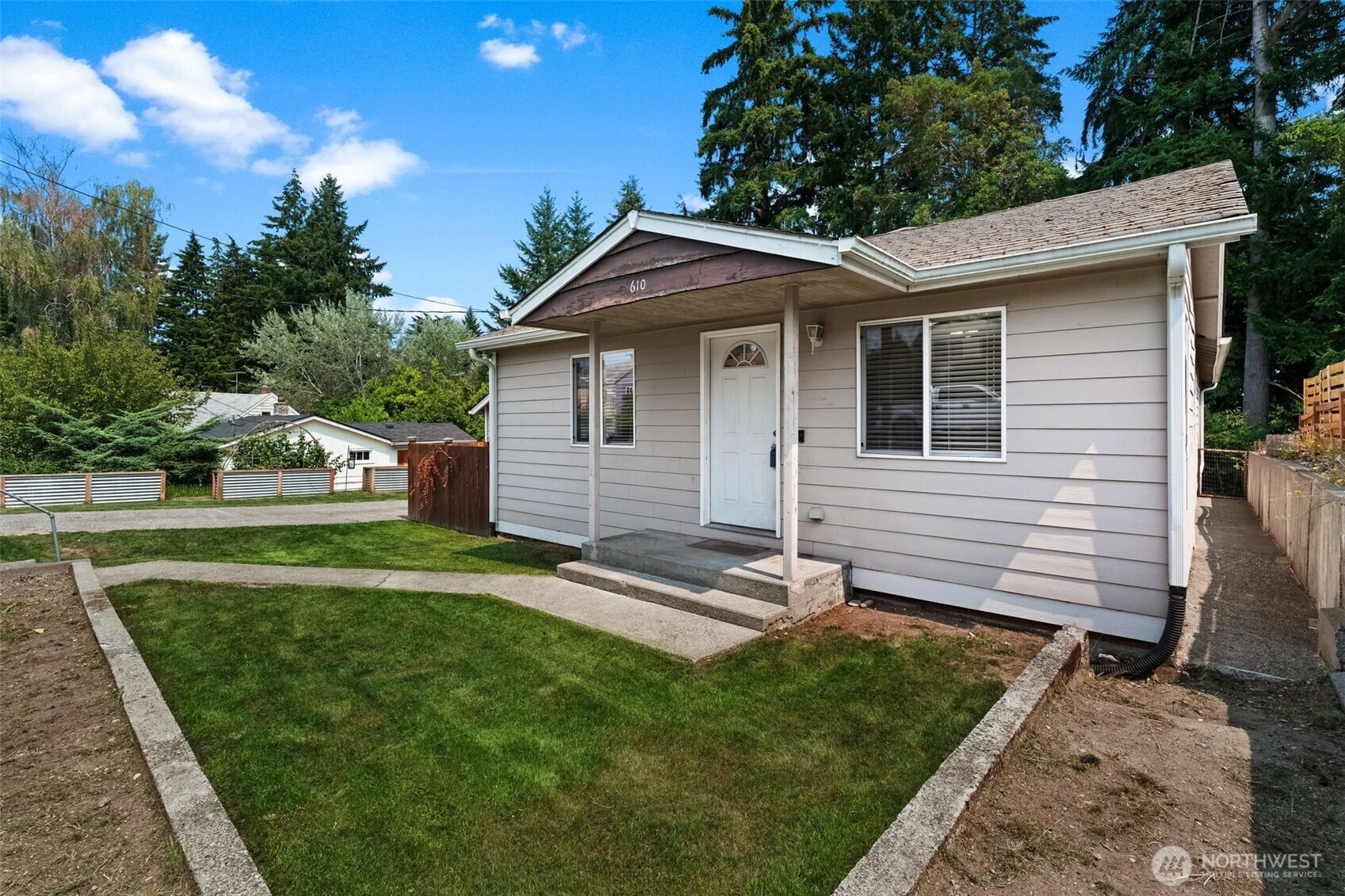 610 Bertha Avenue Property Photo 3