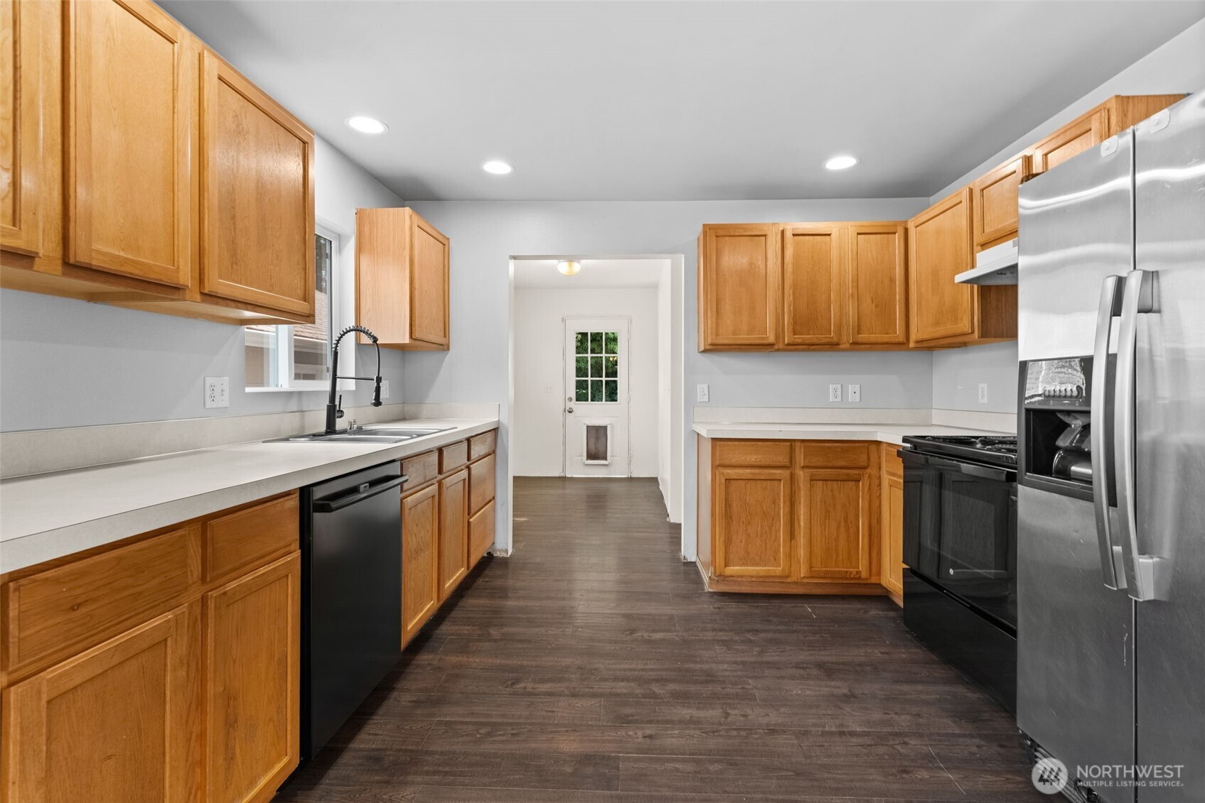 610 Bertha Avenue Property Photo 12