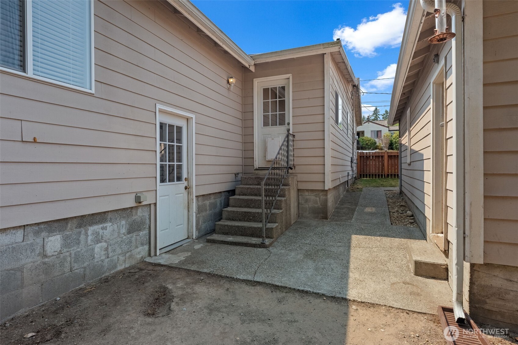 610 Bertha Avenue Property Photo 26