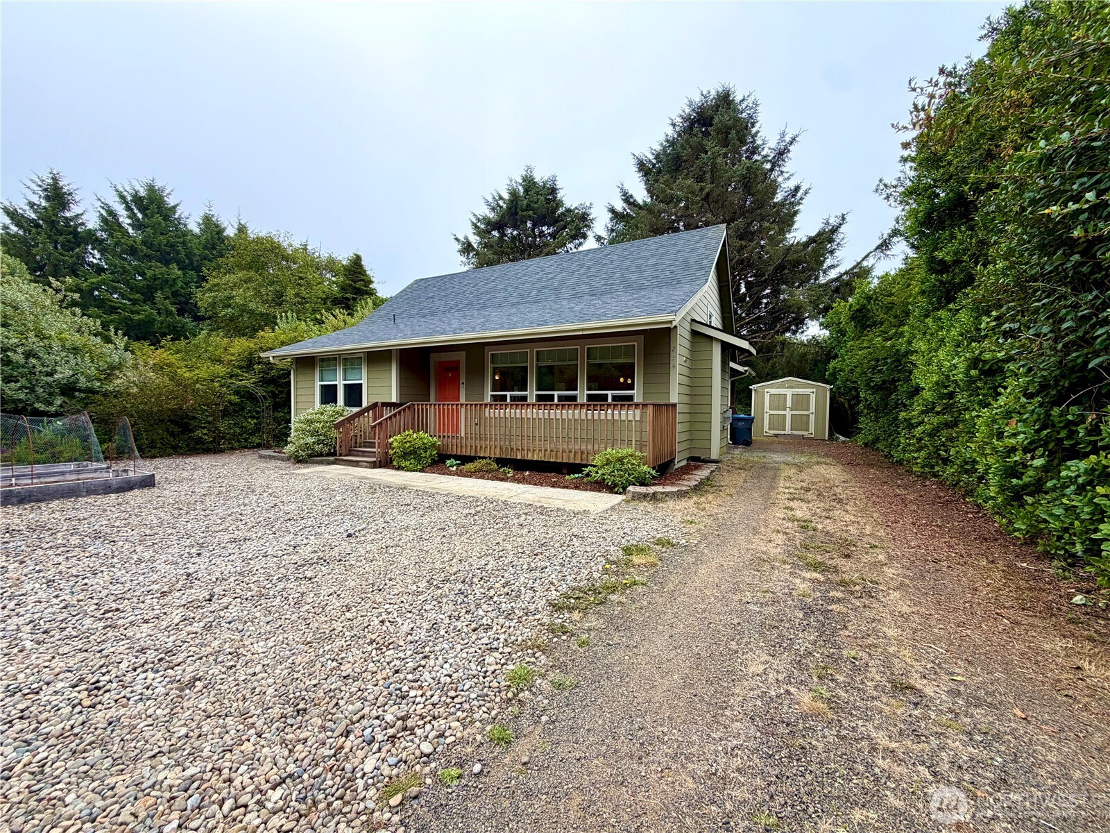 224 S Oar Loop Property Photo 2