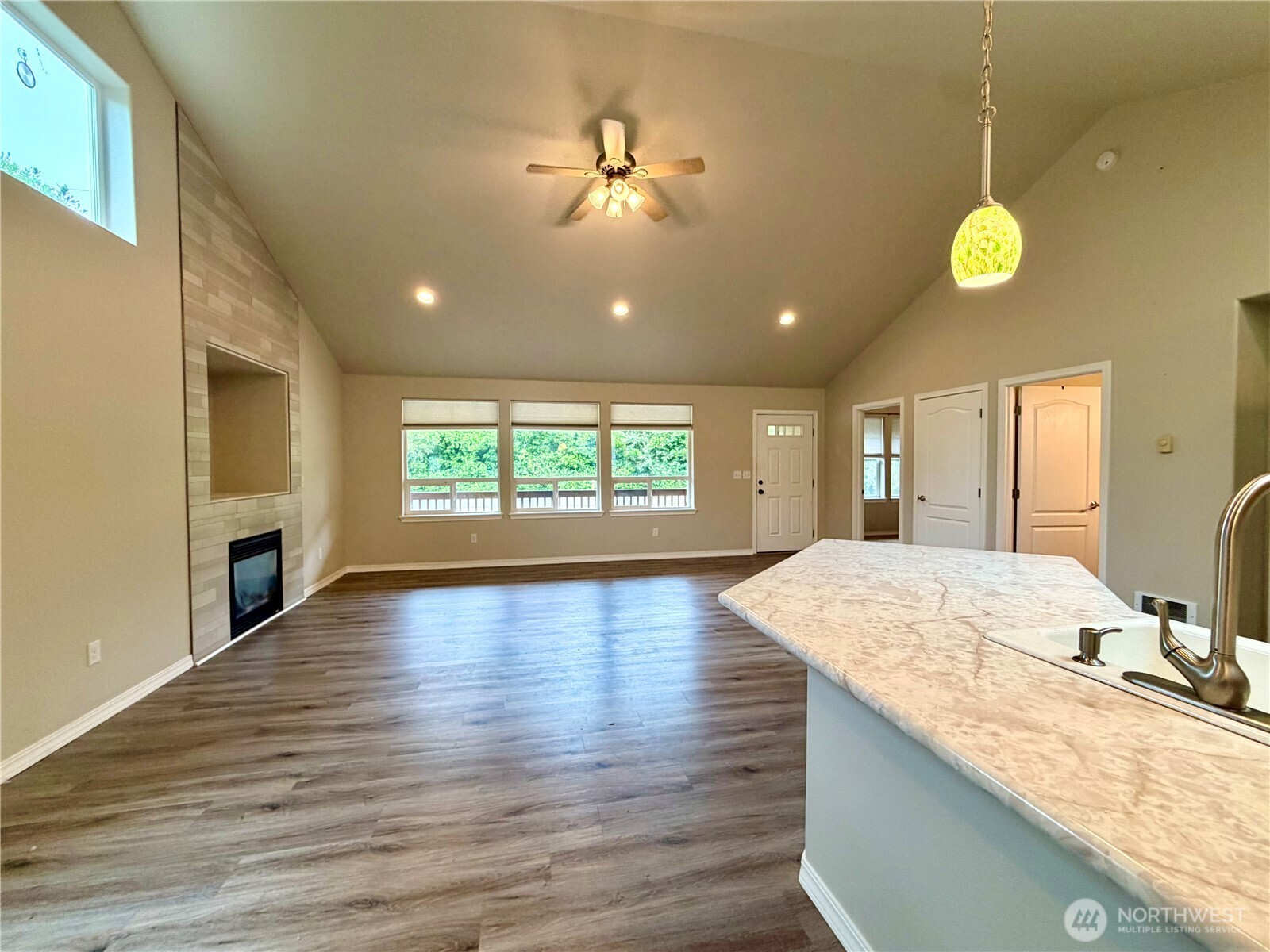 224 S Oar Loop Property Photo 12