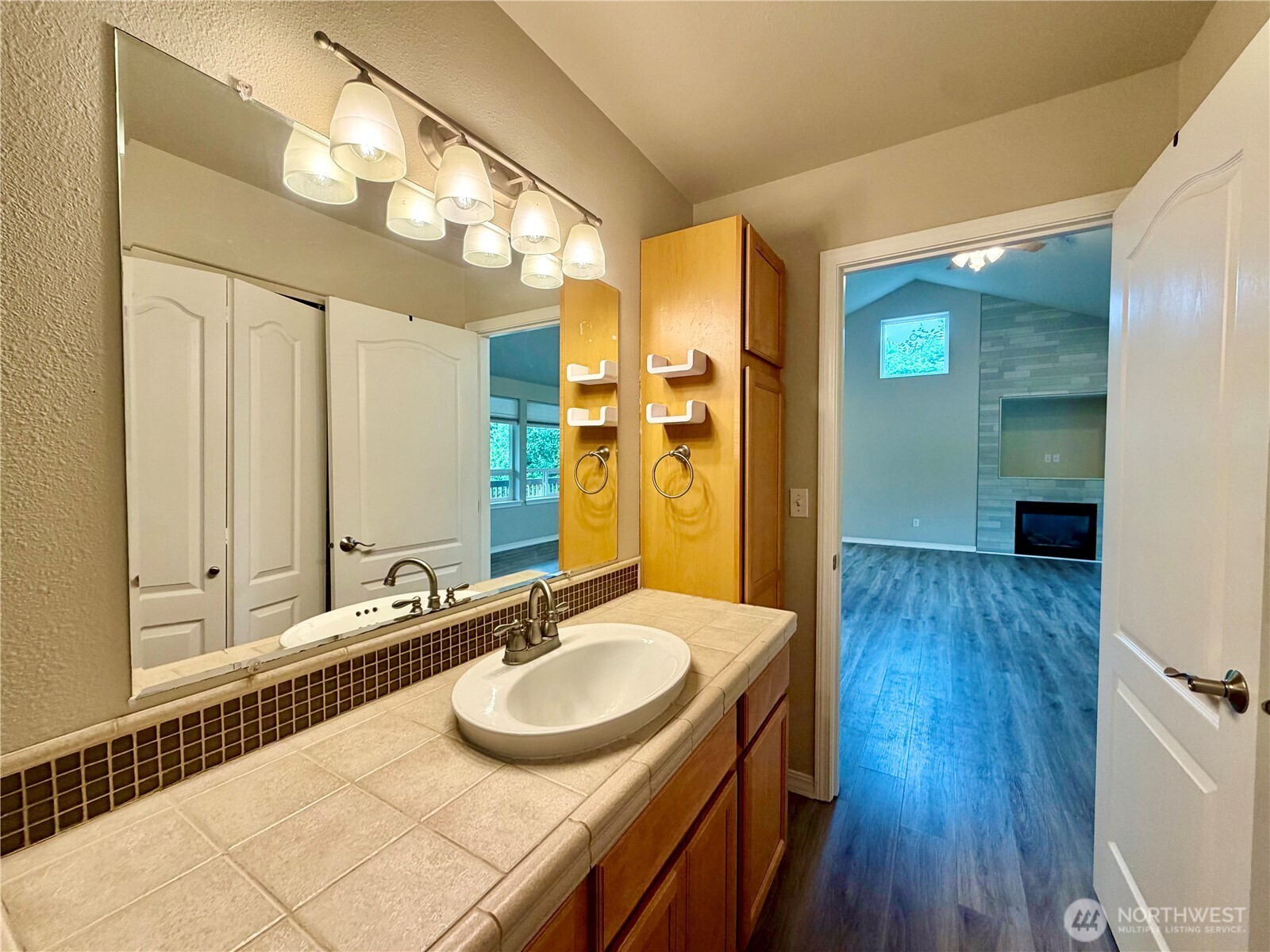 224 S Oar Loop Property Photo 22
