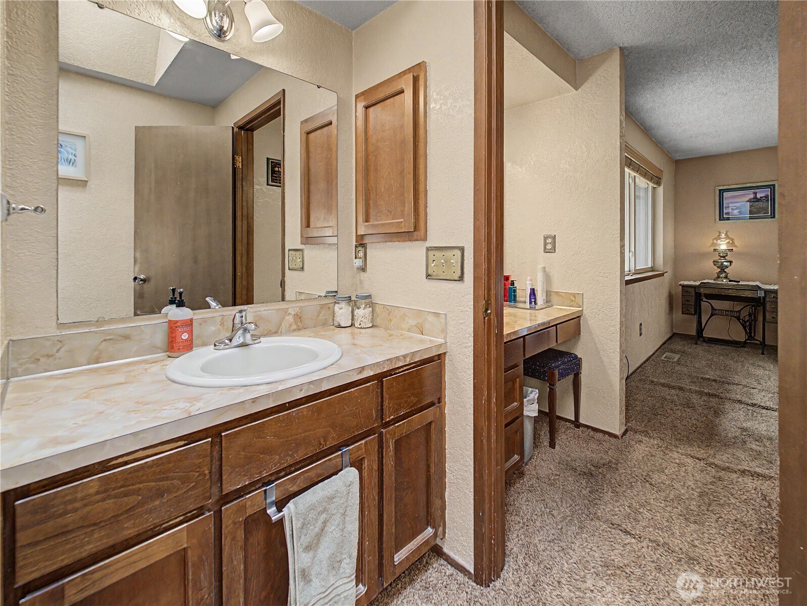 5310 W Tapps Drive Property Photo 13