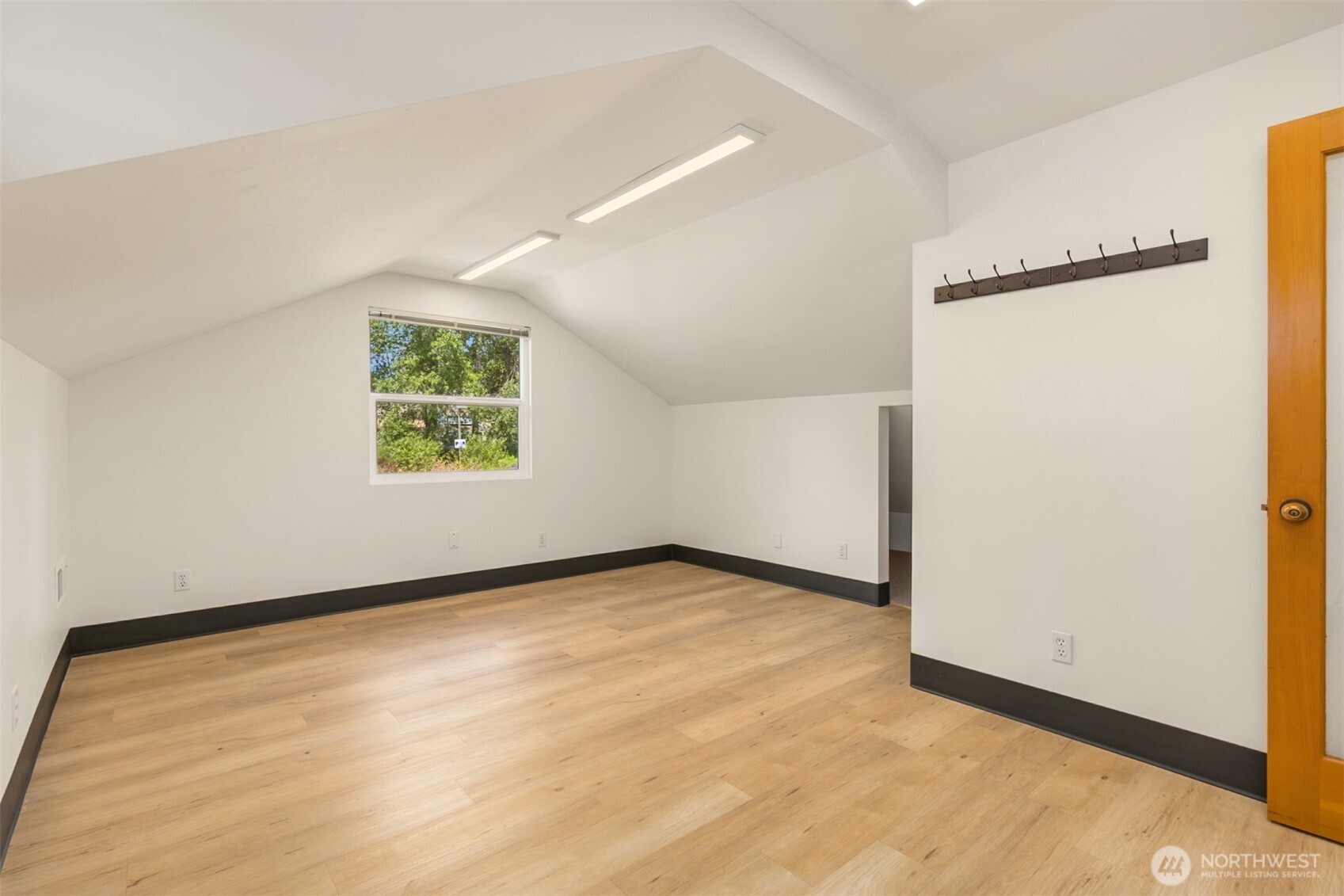 151 Finch Place Property Photo 18