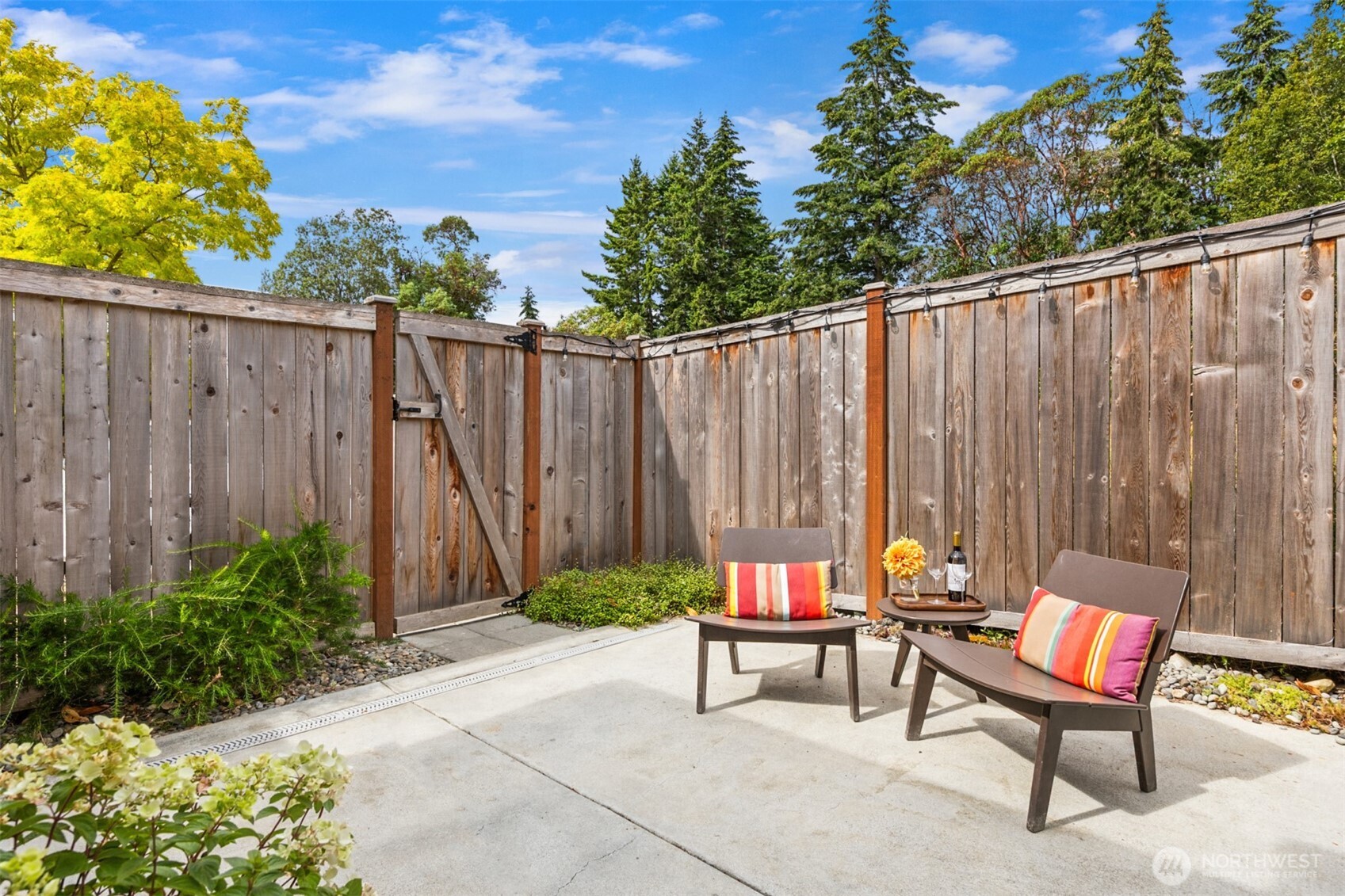 151 Finch Place Property Photo 32