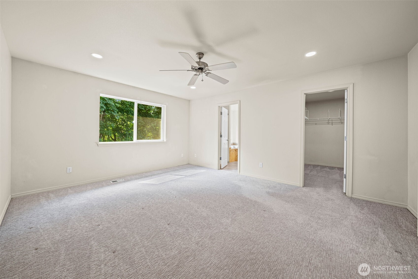2229 Cooper Crest Place Property Photo 17