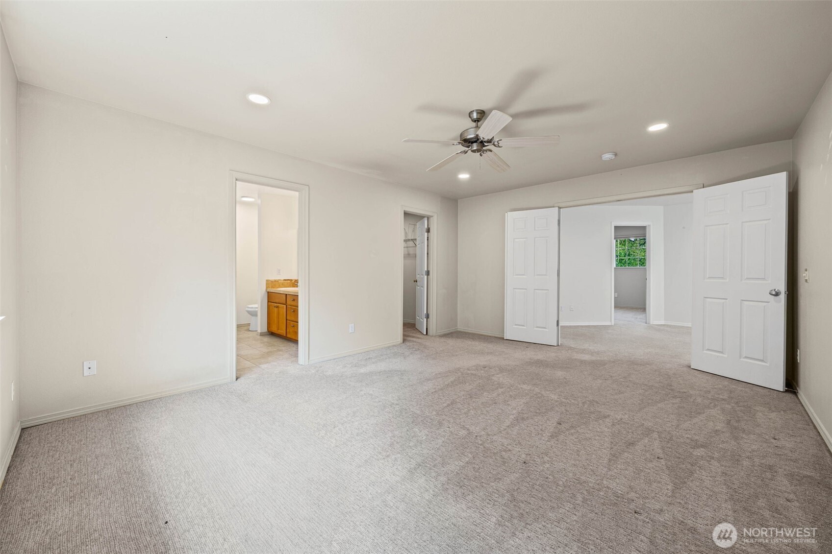 2229 Cooper Crest Place Property Photo 18