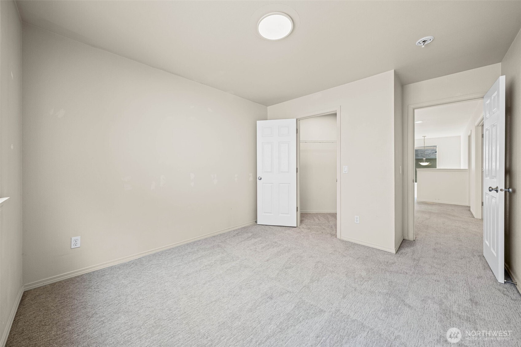 2229 Cooper Crest Place Property Photo 26