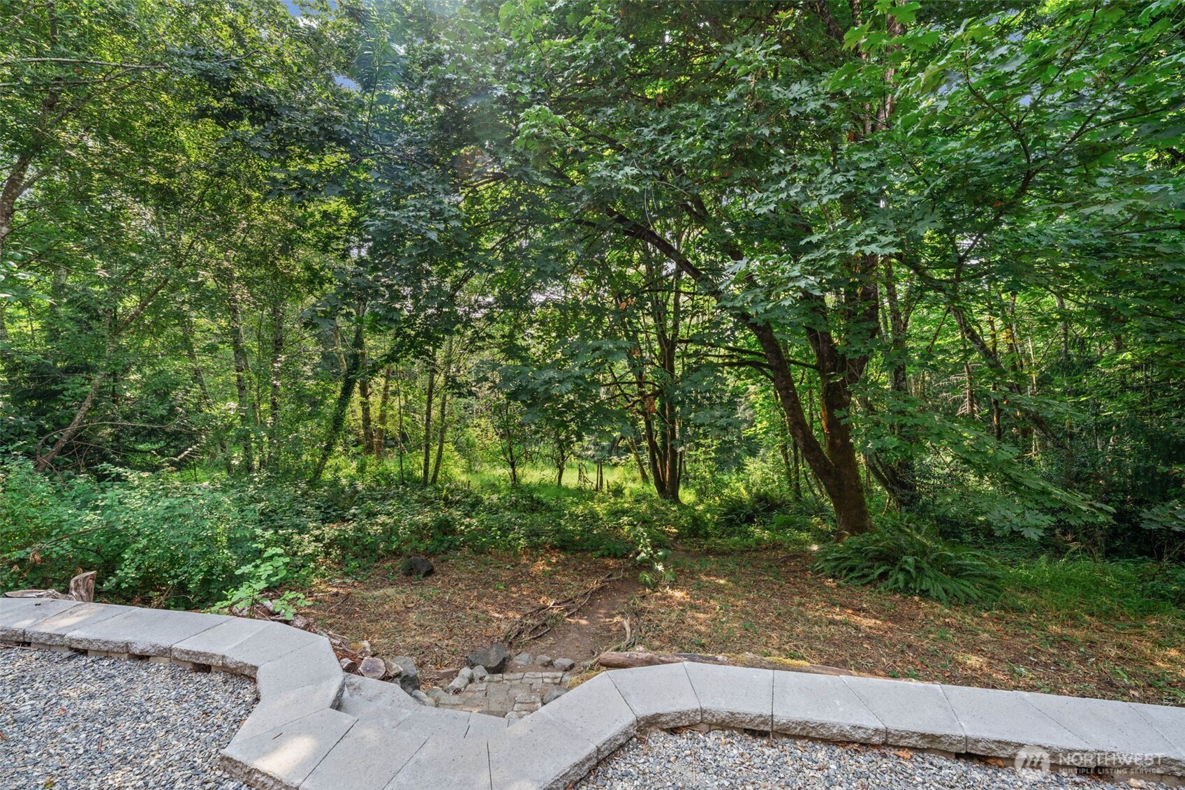 2229 Cooper Crest Place Property Photo 32