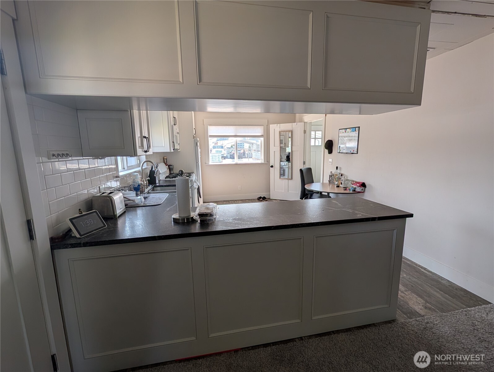 7828 47th Avenue Property Photo 14