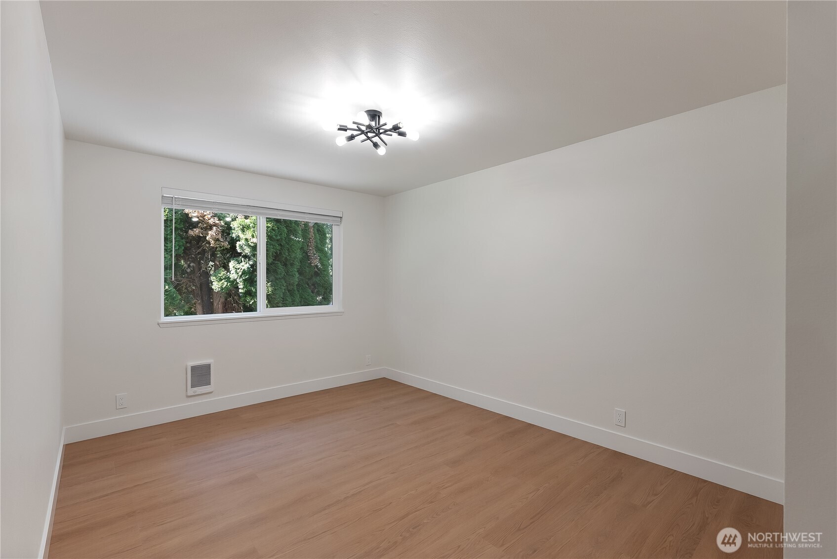 1260 Paradise Road Property Photo 24