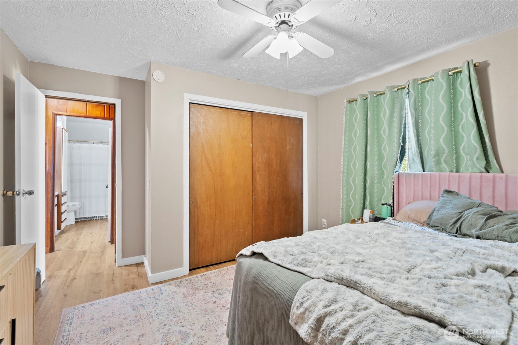 1101 Elm Street Property Photo 20