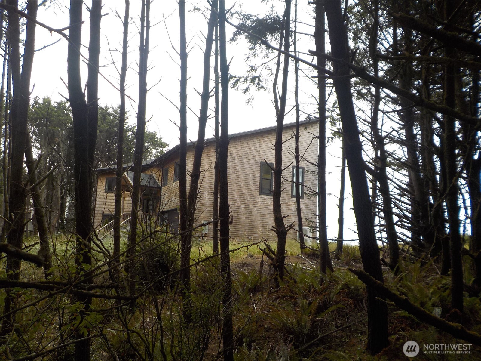 890 273rd Ln Property Photo 9
