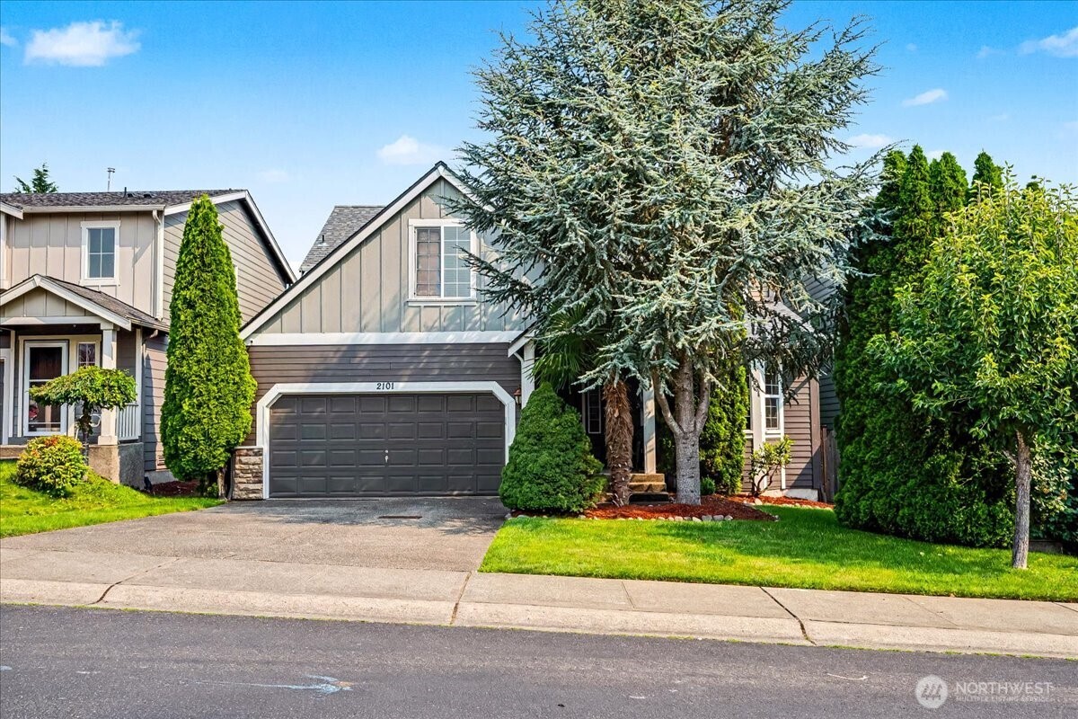 2101 199th Street Property Photo 1