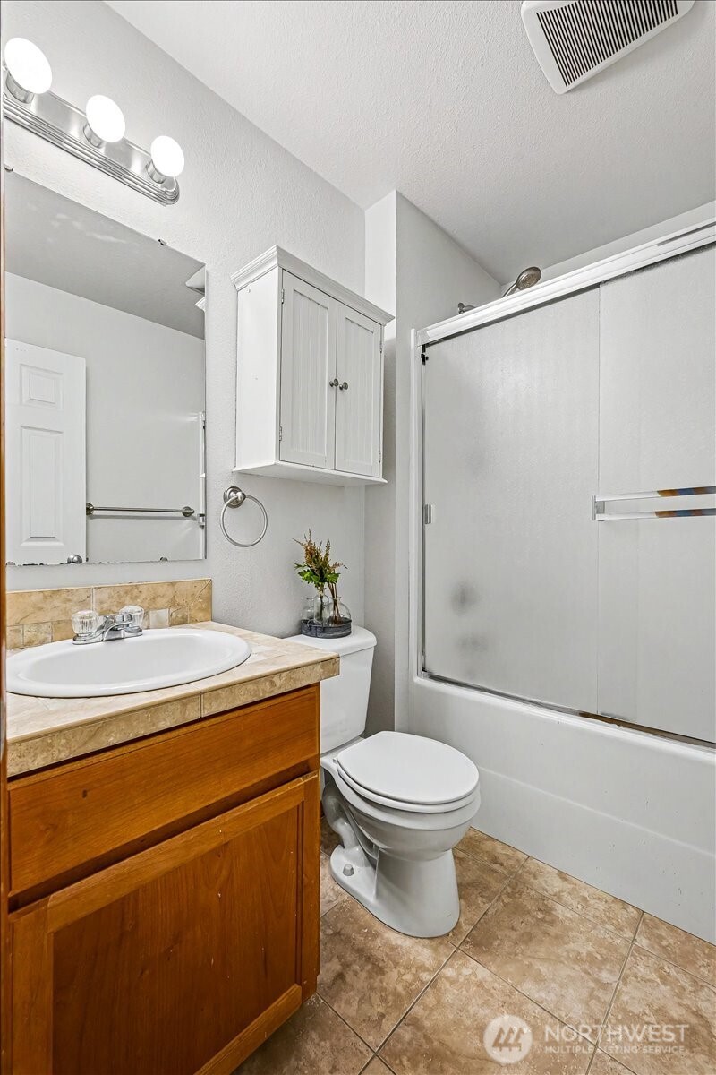 2101 199th Street Property Photo 18