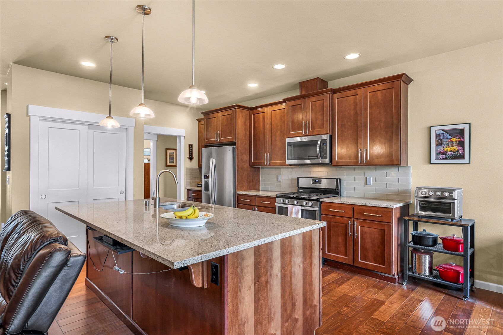 17209 100th Street Property Photo 8