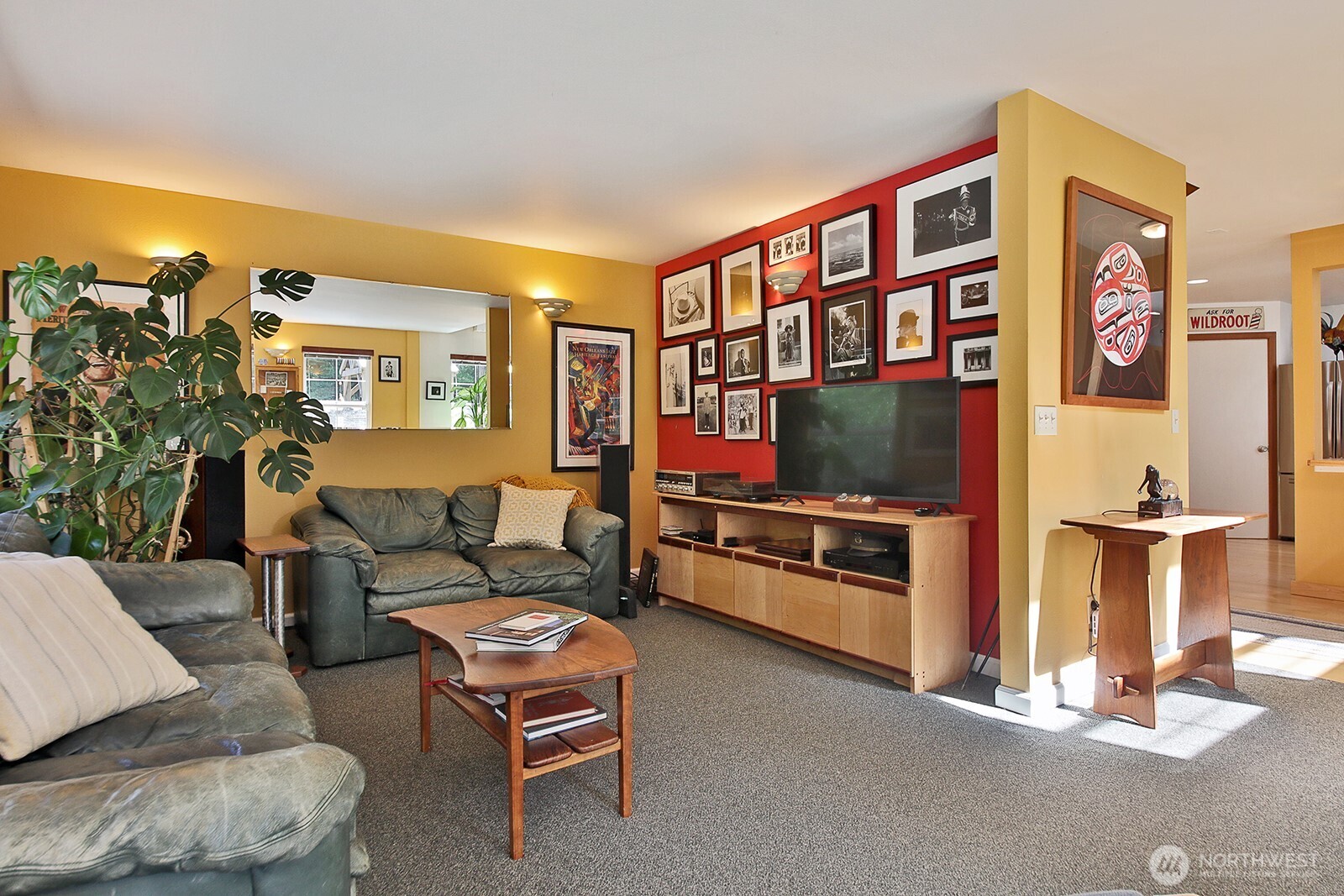 6532 Wahl Road Property Photo 5