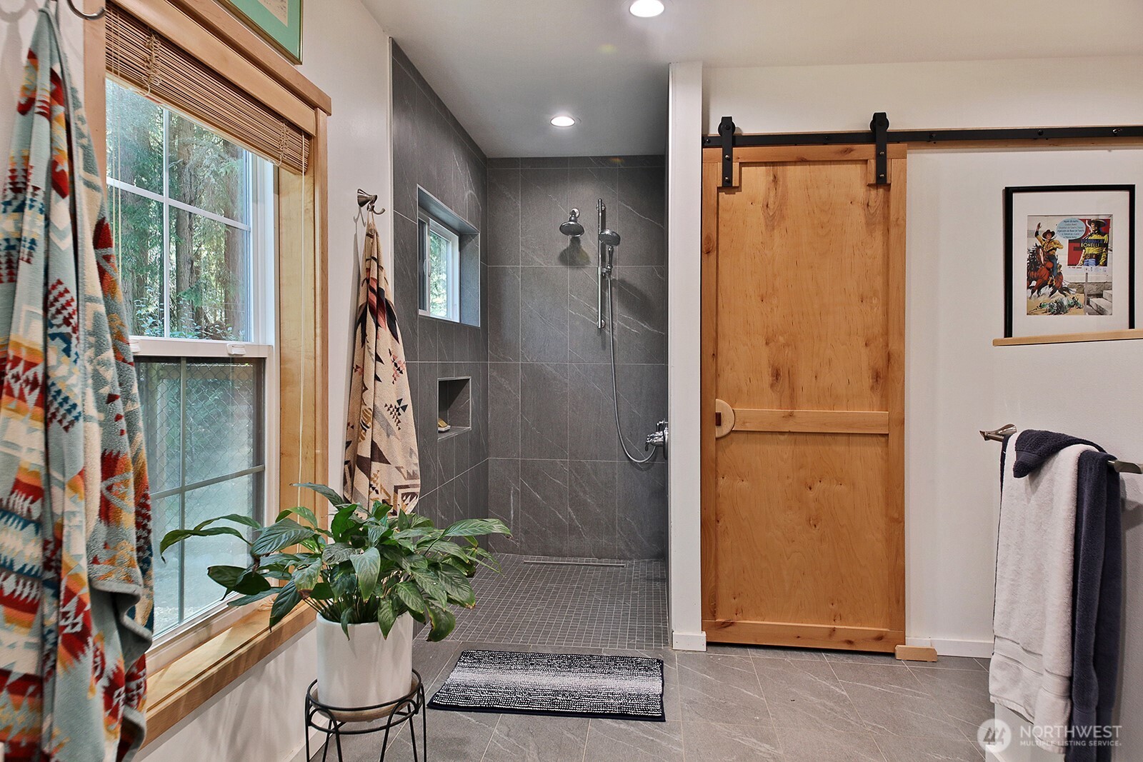 6532 Wahl Road Property Photo 16