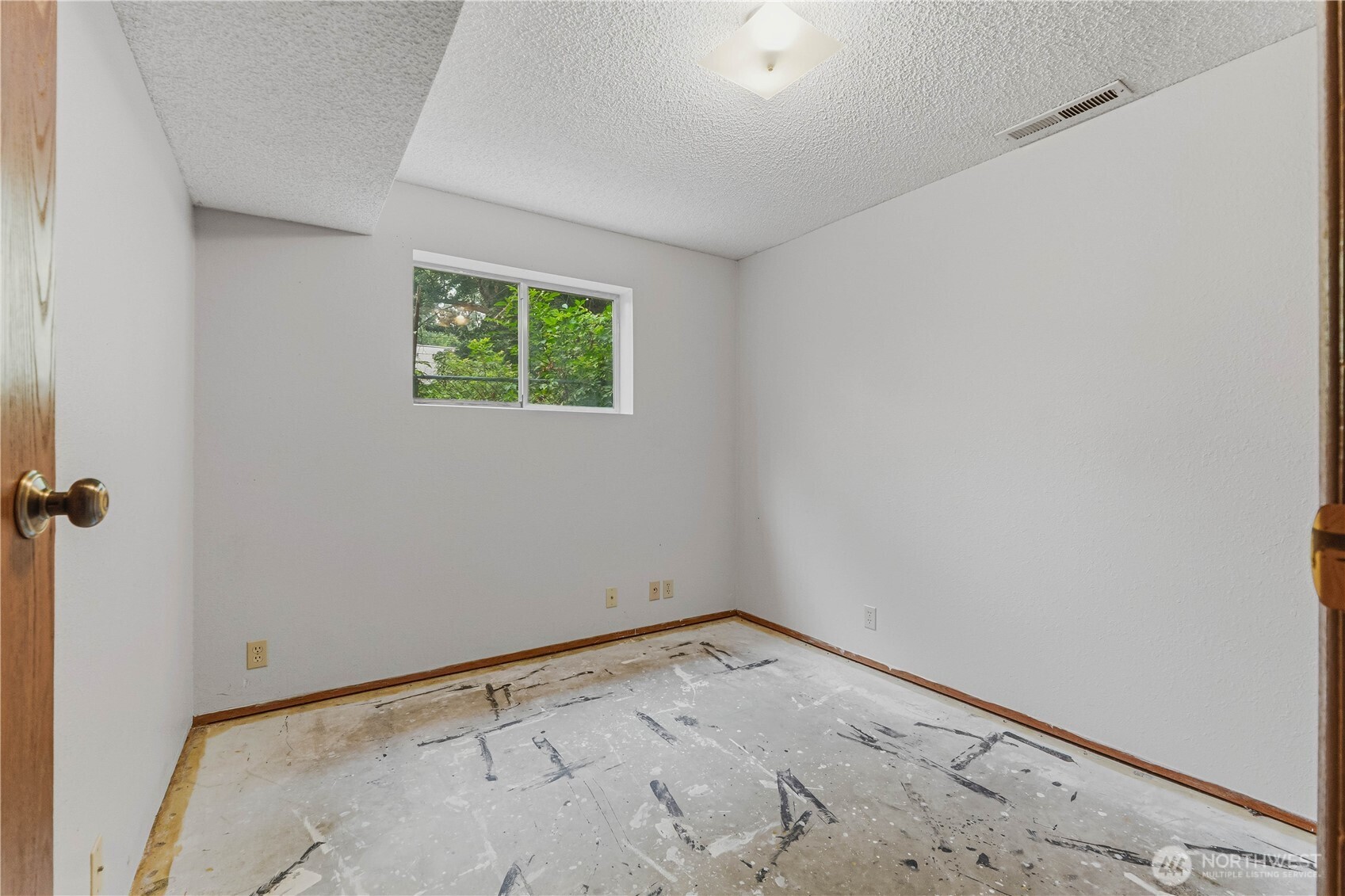 105 Eastridge Drive Property Photo 24