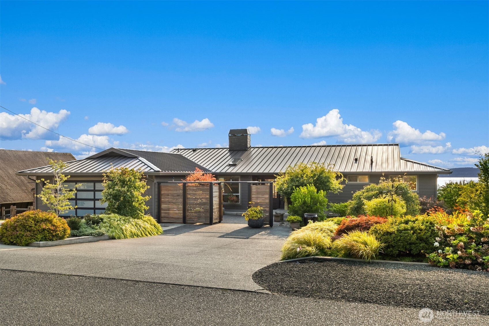 37709 Olympic View Road Property Photo 8