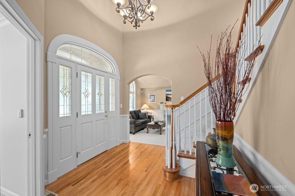 19710 222nd Avenue Property Photo 7