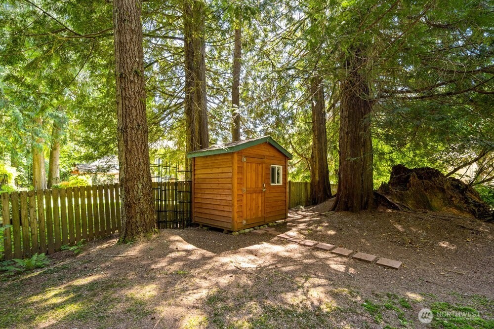 19710 222nd Avenue Property Photo 37
