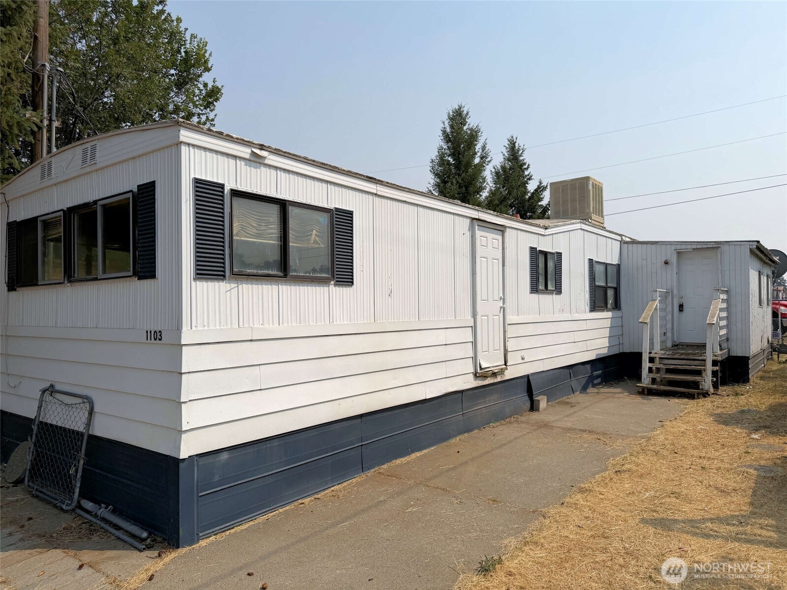 1103 3rd Street Property Photo 1