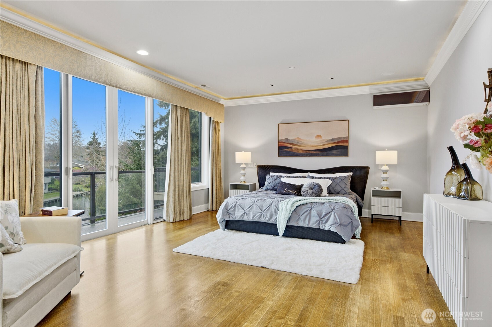 2 Crescent Key Property Photo 19