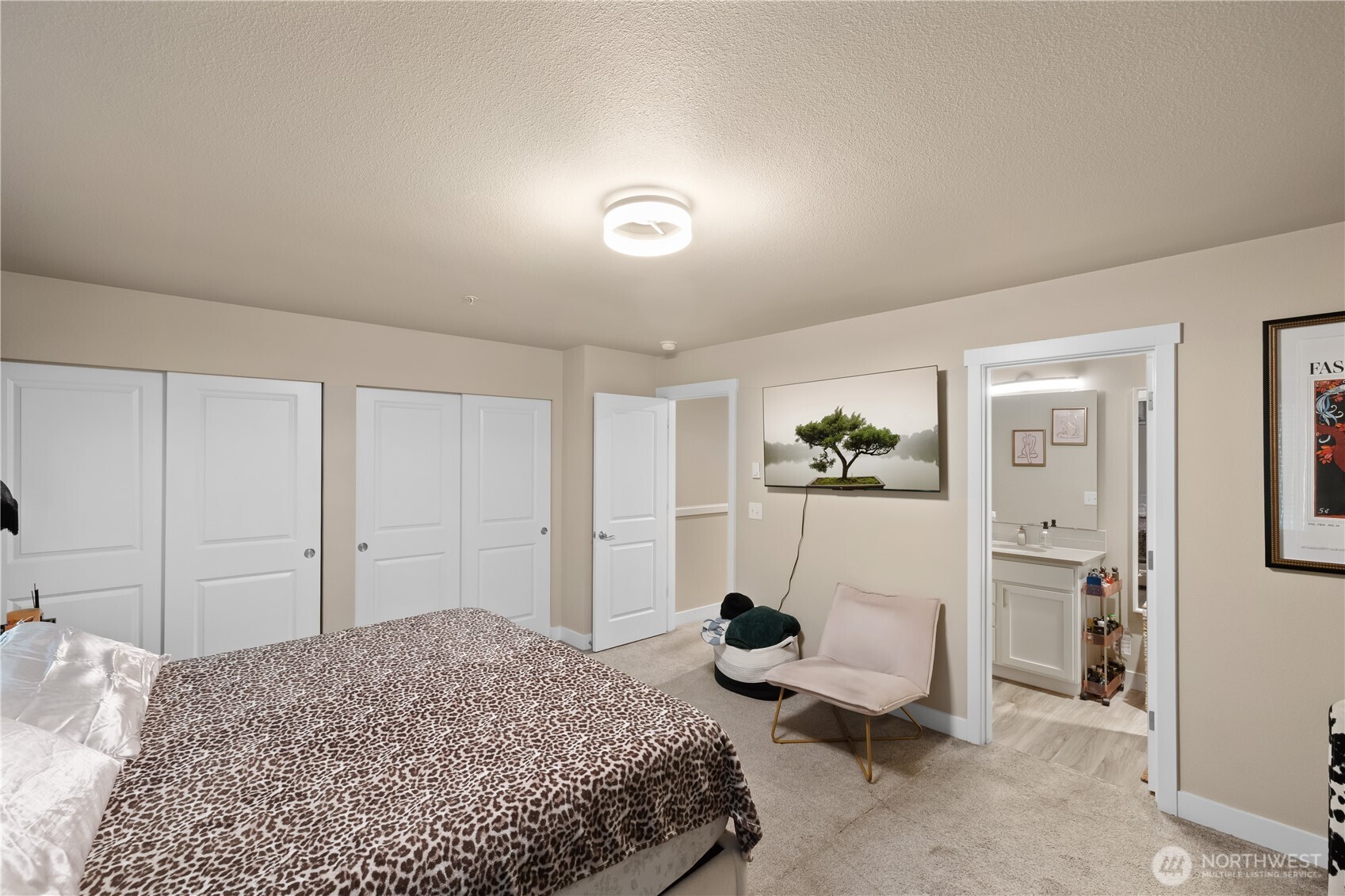211 Norpoint Way Property Photo 11