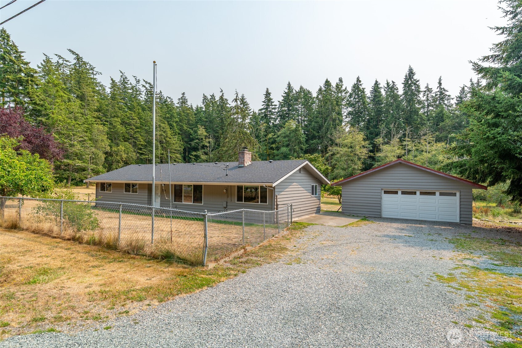 216 E Sleeper Road Property Photo 1
