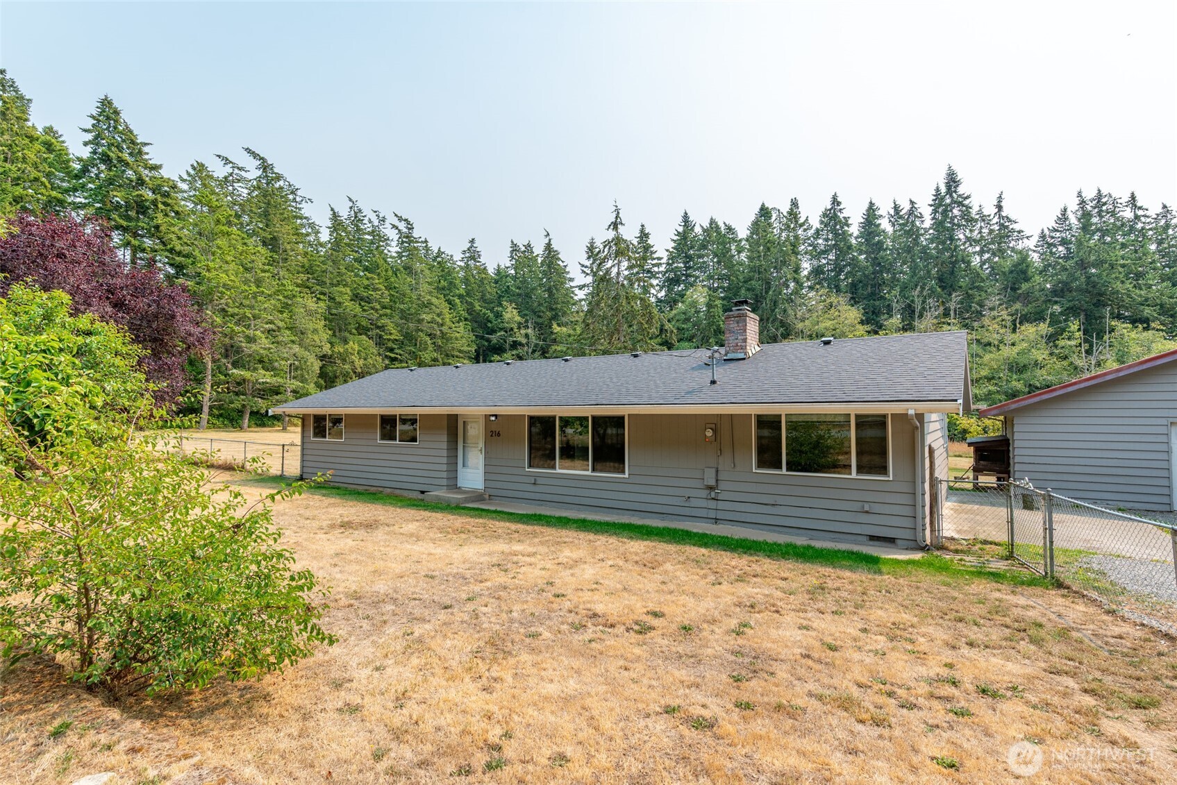 216 E Sleeper Road Property Photo 2