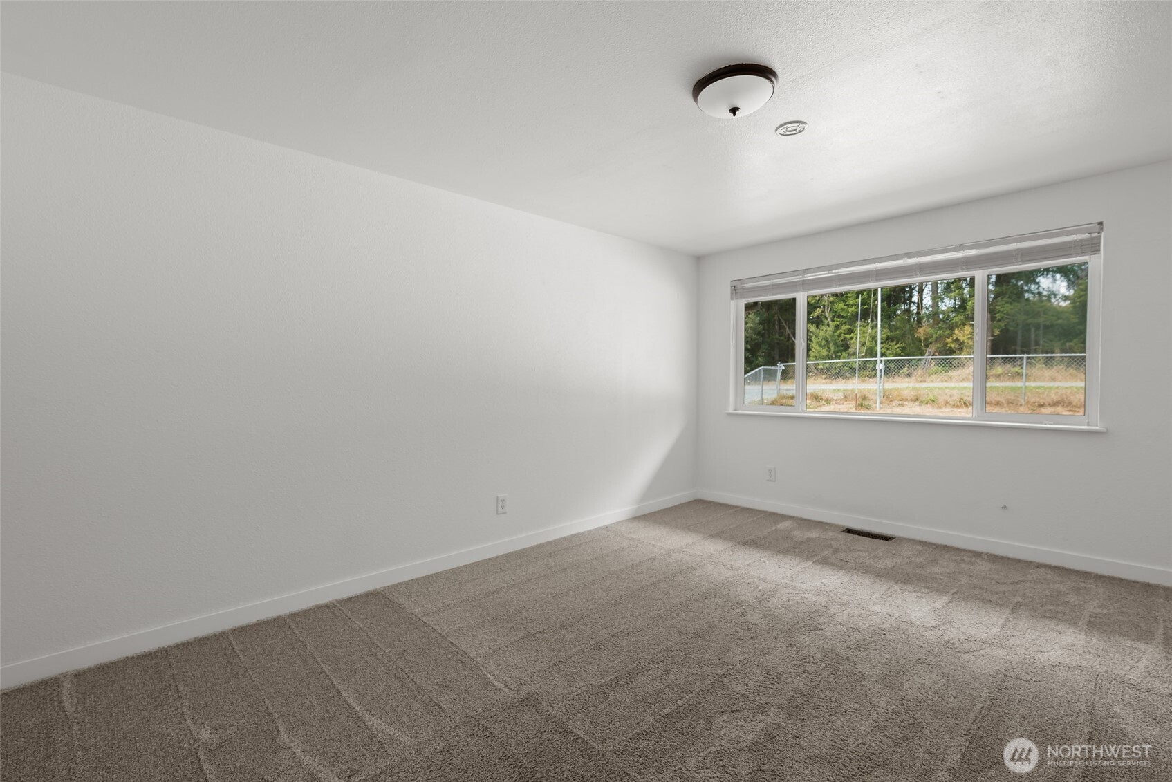 216 E Sleeper Road Property Photo 22