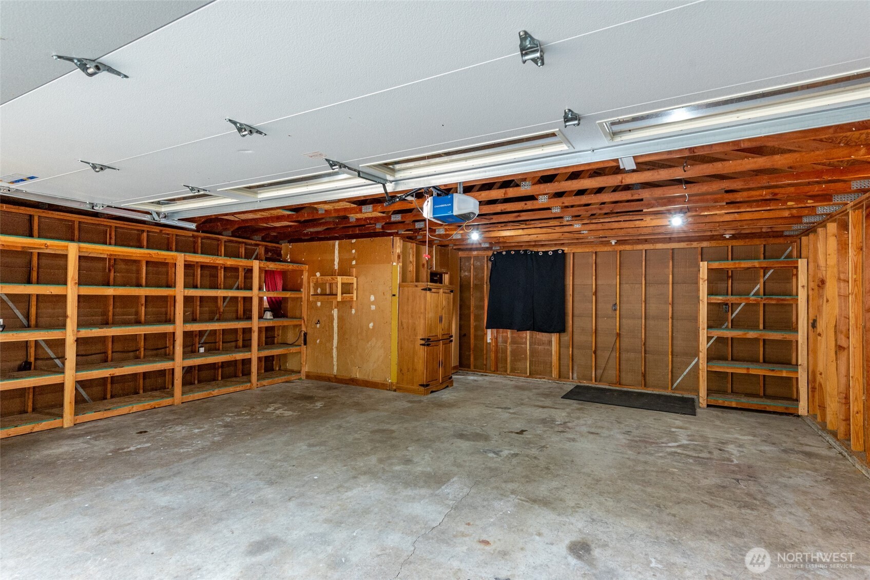 216 E Sleeper Road Property Photo 25