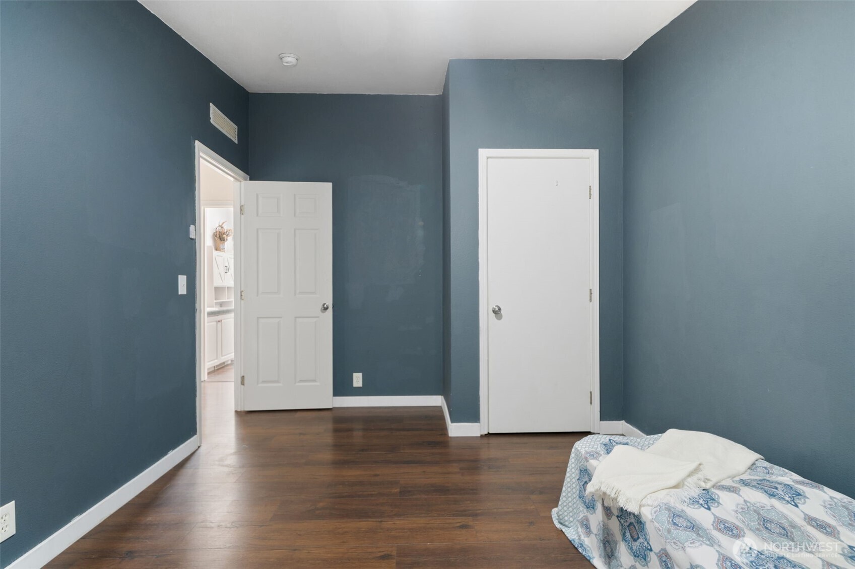 960 E Dawn Drive Property Photo 7