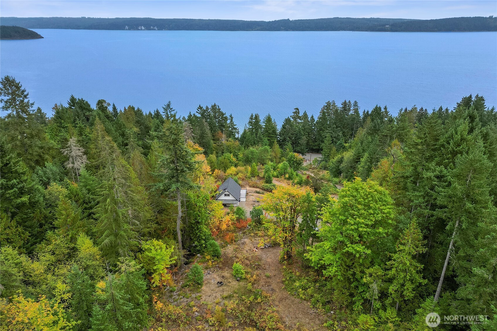 304292 Highway 101 Property Photo 24