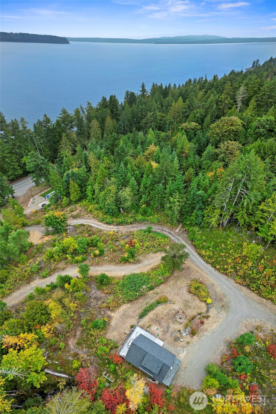 304292 Highway 101 Property Photo 26