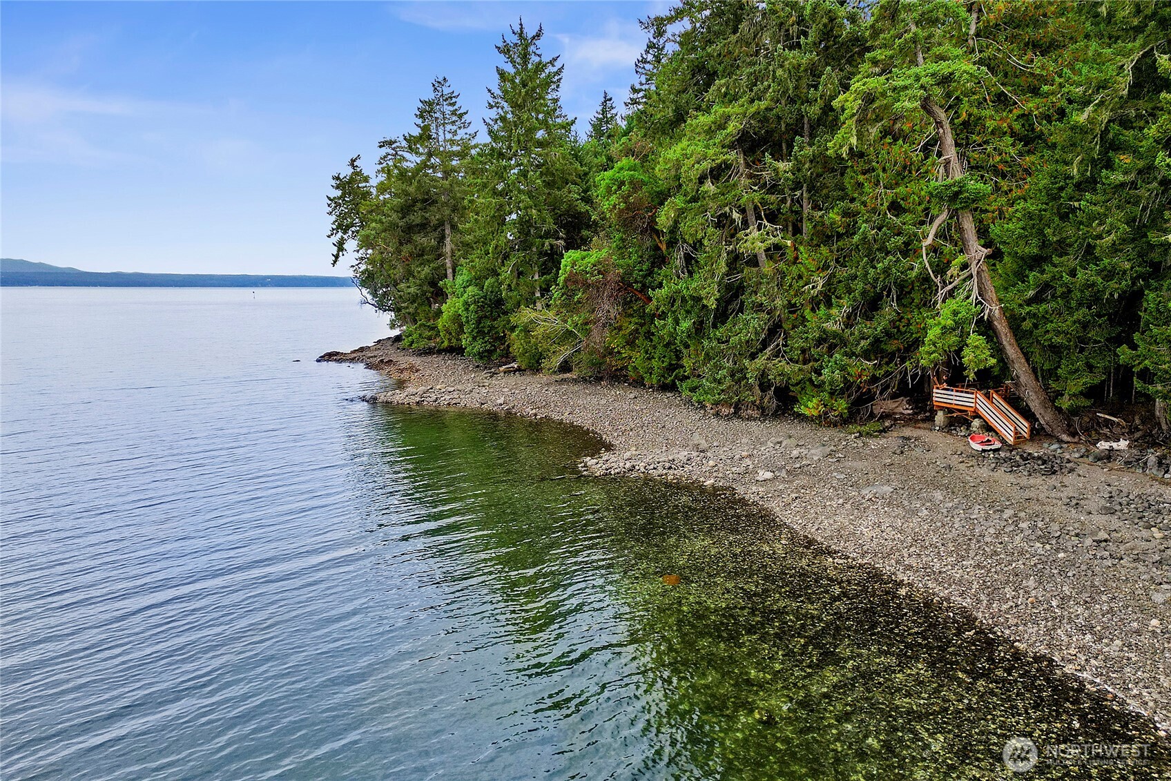 304314 Highway 101 Property Photo 23