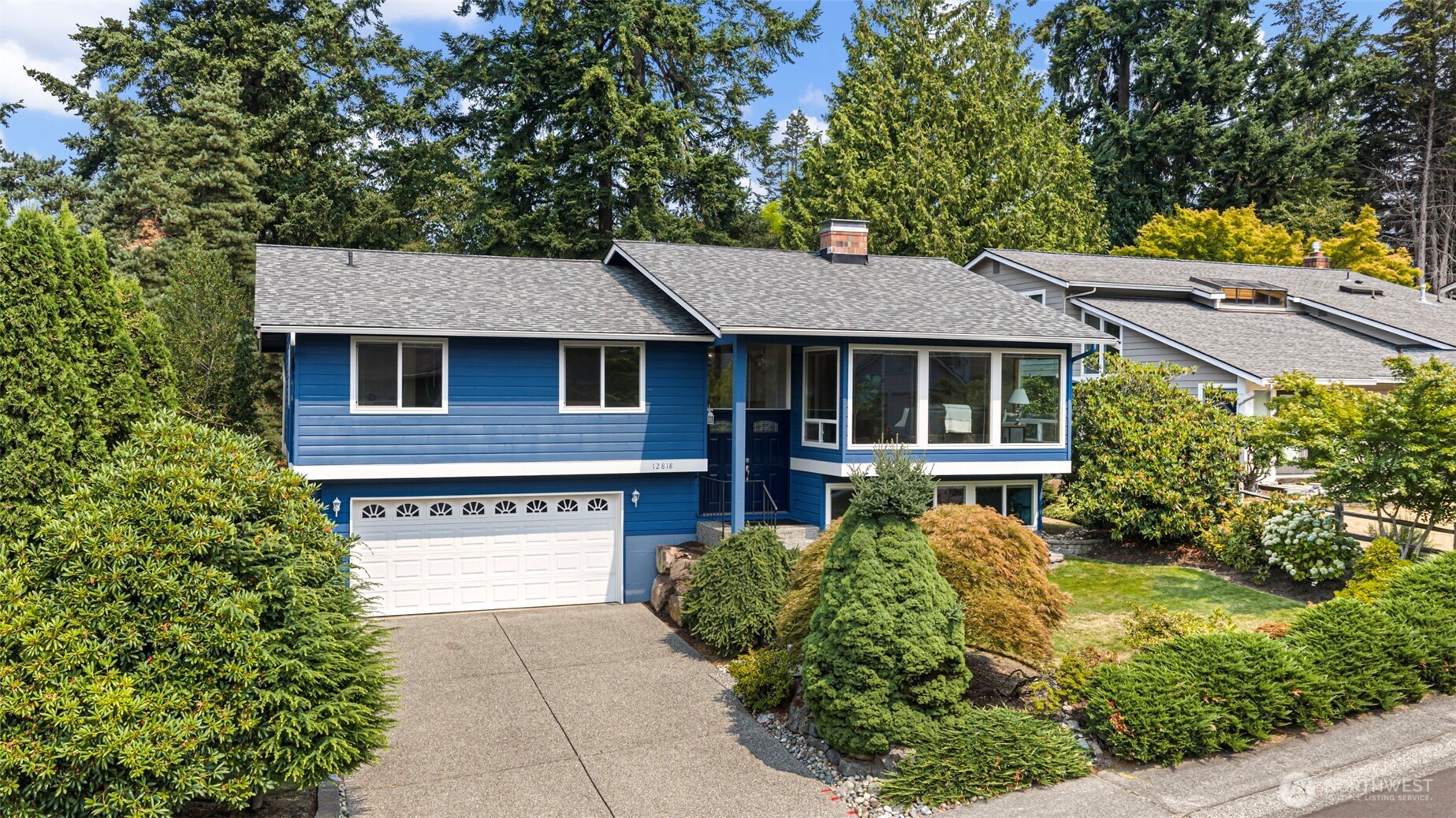 12818 Ne 111th Place Property Photo 3