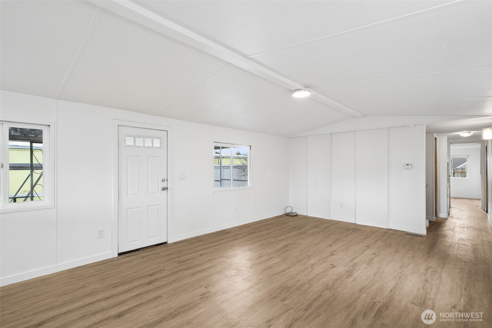 930 Mountain Villa Loop Property Photo 6