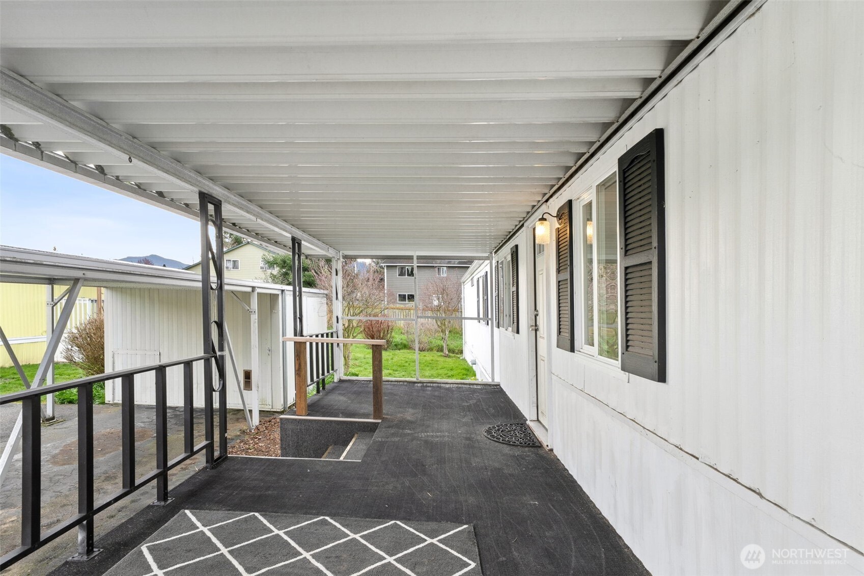 930 Mountain Villa Loop Property Photo 18