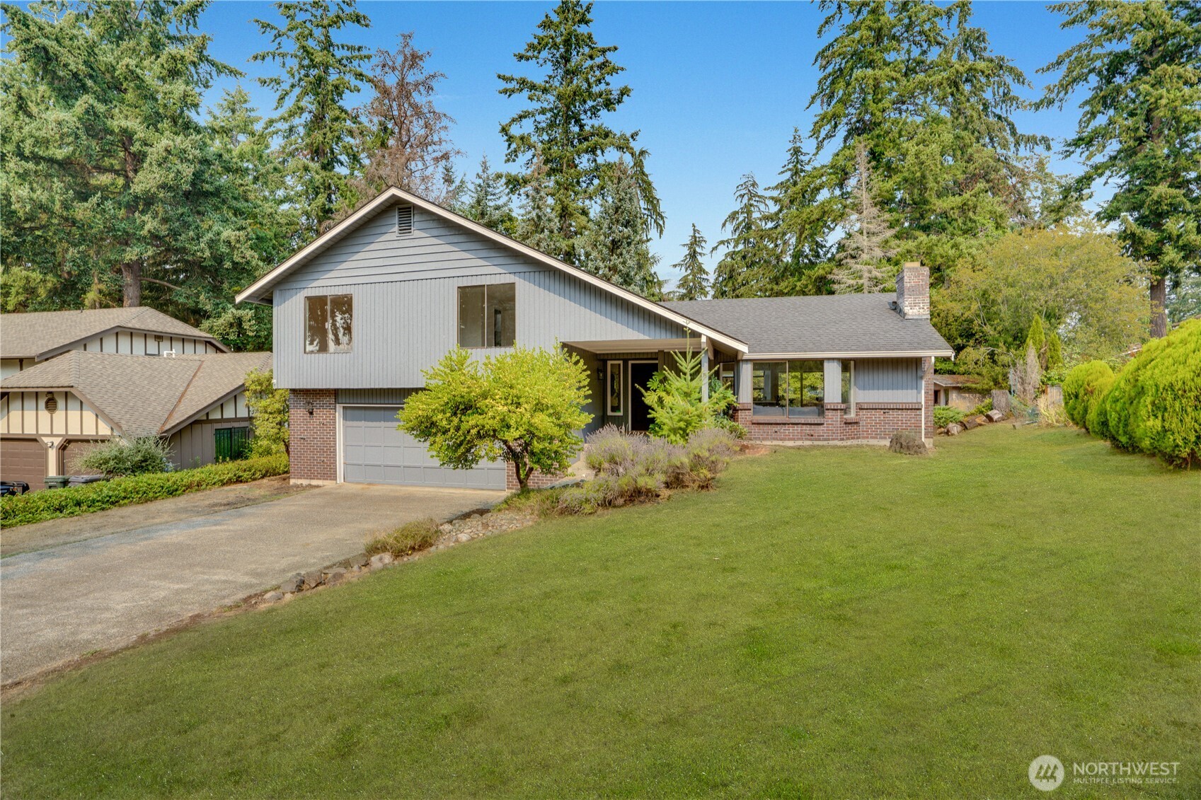 7009 Cameo Drive Property Photo 1
